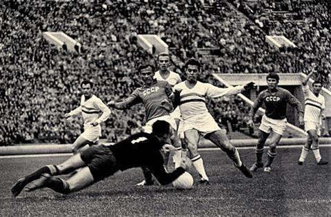 Lev Yashin in action with USSR national team